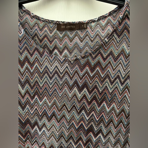 The Limited Multi Colored Cap Sleeve Top Blouse. Size Small - Picture 3 of 12